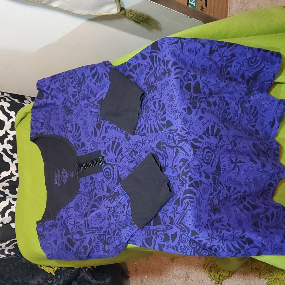 Betsey Johnson purple and black cotton night gown size medium